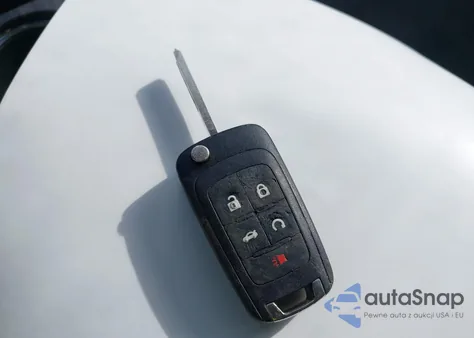 2015 Chevrolet Malibu 1Lt из США, поврежденный, VIN 1G11C5SL4FF109978